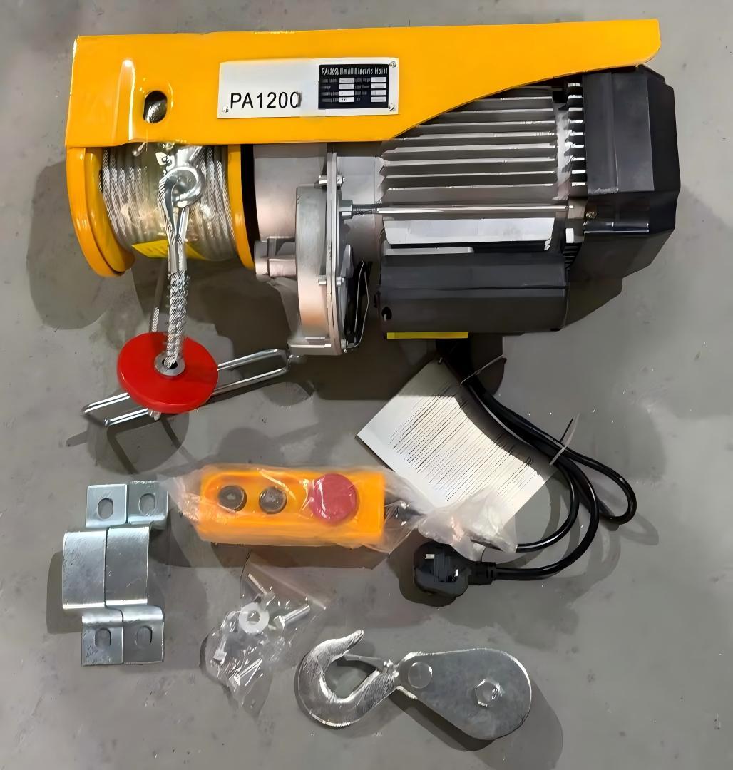 220V Portable Electric Hoist Light Weight Electric Lifting Hoist  For Home Garage Use