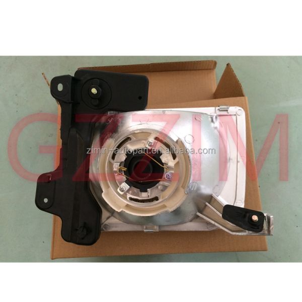 Nissan 720 1997-2001 Загрузка фары с ABS пластиковым материалом