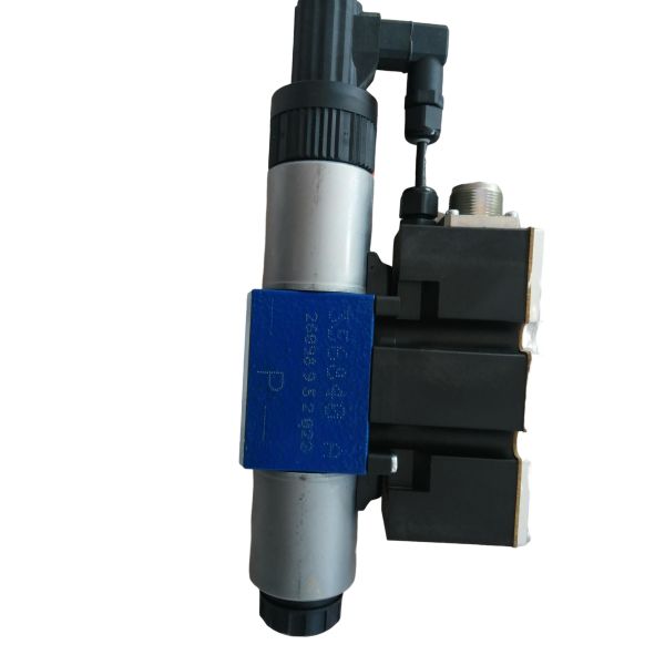 Hydraulic valve manufacturers Proportional directional valve 4WRAE6EA-15-21/G24K31/F1V 4WRAE10EA-30-23/G24K31/F1V 4WRAE10EA-60-24/G24K31/F1V