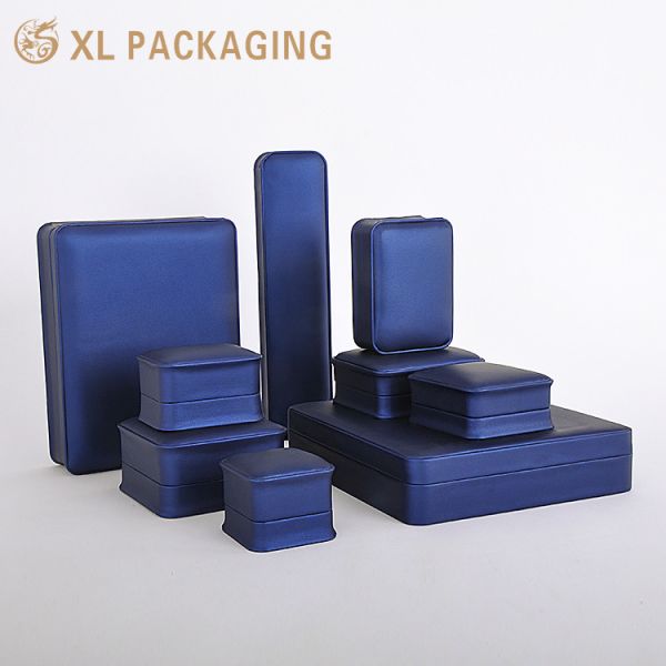 XL Packaging Custom Packaging Box Factory Luxury Gift Box Packing Jewelry Boxes Custom Logo Stripe Bracelet Necklace Jewelry Box Packaging