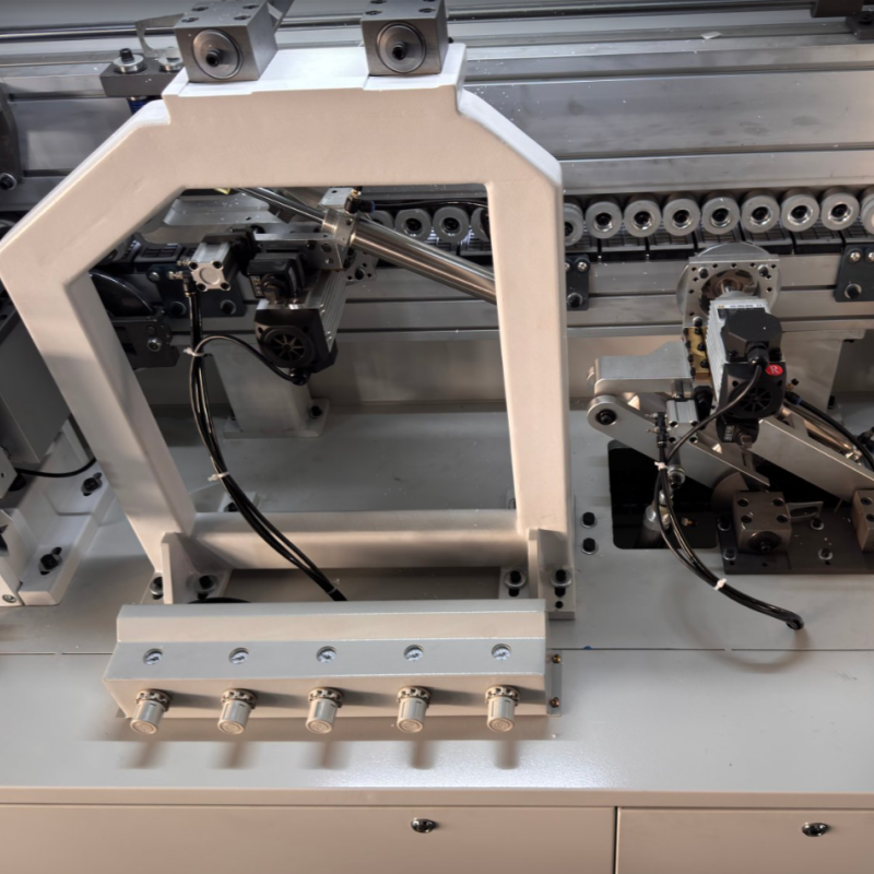 Fully Automatic Edge Banding Machine with PUR Hot Melt Adhesive System 18-24m/min Speed for 0.3-3mm Thickness Woodworking