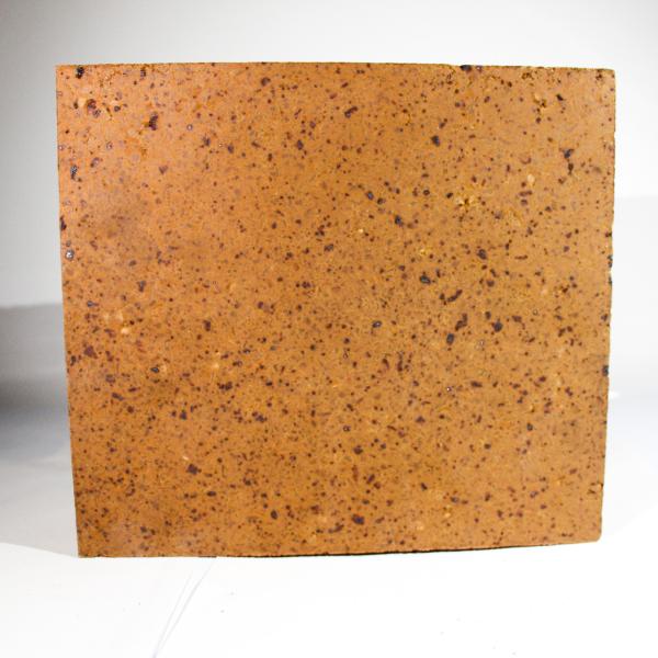 Magnesium Iron Spinel Kiln Bricks , Fire Resistant Bricks Lower Thermal Conductivity