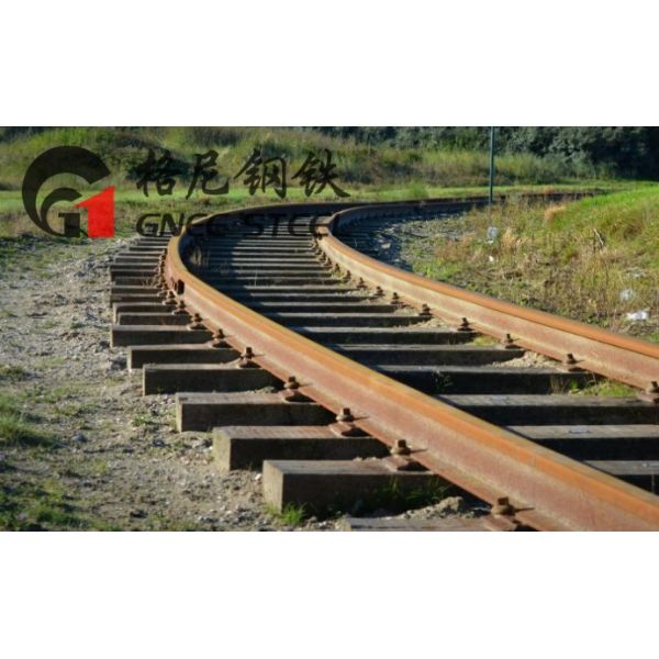 Customizable Ss8 Railway Fastener Railway Sleeper Spike For Sale