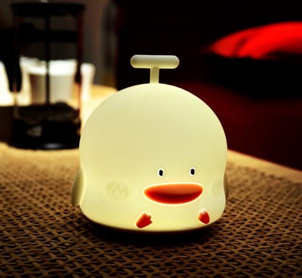 Lâmpada Tabletop da luz da noite do silicone macio, 328g diodo emissor de luz Duck Night Light ROHS