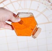 Hexágono de cristal de encargo Honey Jars 0.5L de las botellas del almacenamiento del SGS a la tapa de madera 1L