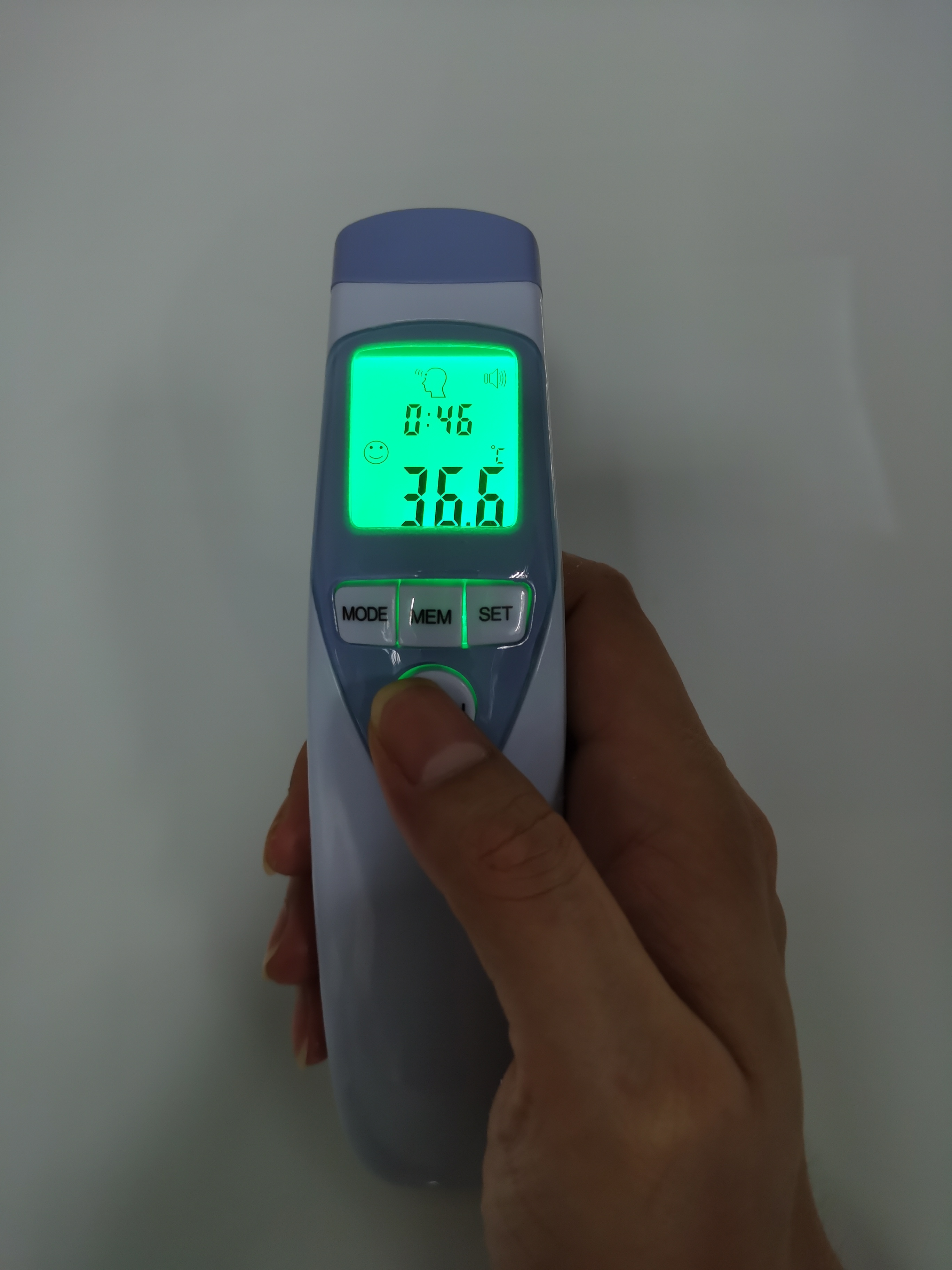 Медицинская лихорадка Lcd не контактирует ультракрасный термометр