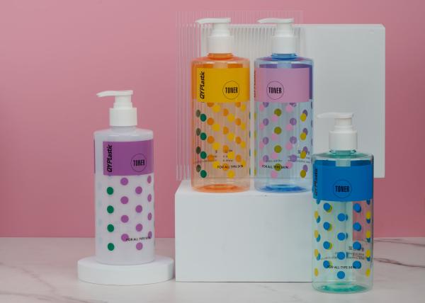 bouteille en plastique d'ANIMAL FAMILIER transparent de 350ml 500ml avec la pompe de lotion de pp