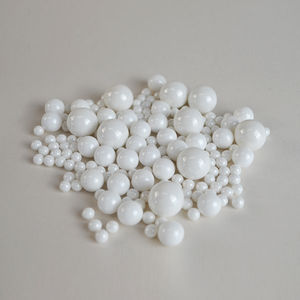 Customized 0.1mm Zirconia Grinding Balls Zro2 Ceramic Bead For Grinding Machine