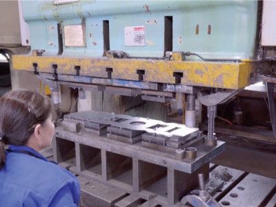 Custom Sheet Metal Fabrication Parts Fridge Connectors Punched OEM Stamping Die