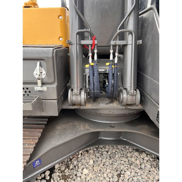 Used Excavator Volvo 140 Digging Machine Second Hand 14000KG 0.19m3 Bucket Capacity