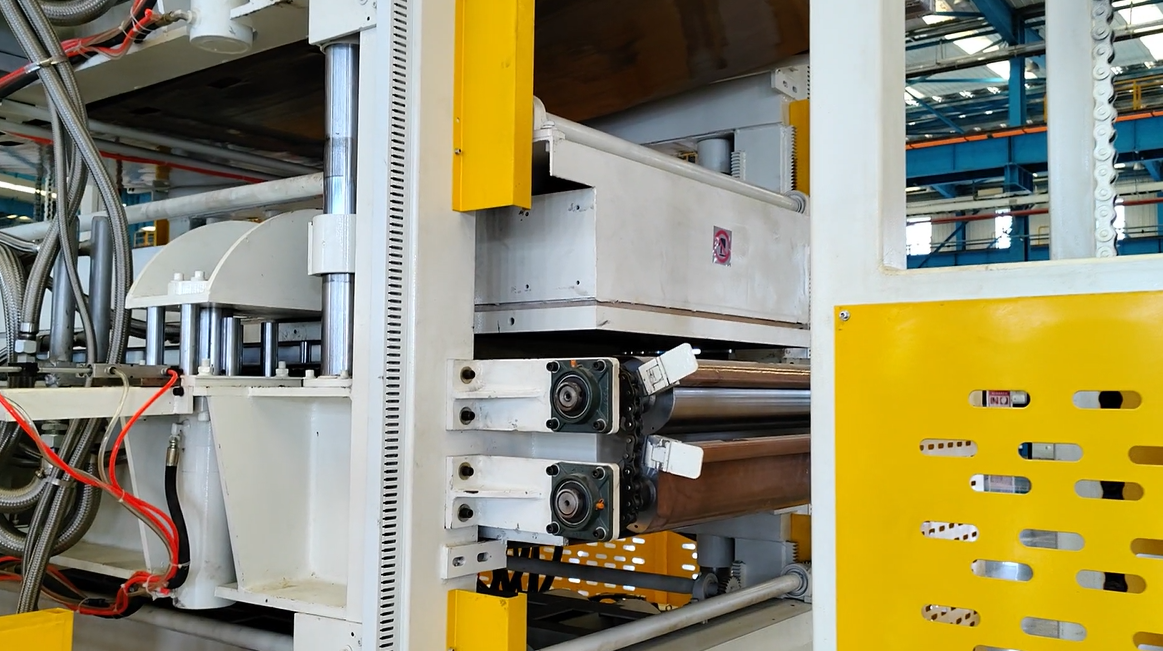 50T Press Fully Automatic Production Line for Marine Insulation Board