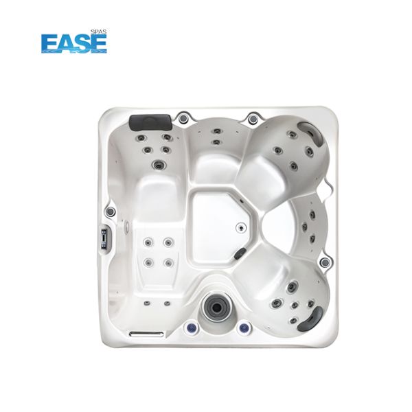 Jacuzzi moderno para 5 personas con 26 chorros y sistema Balboa BP