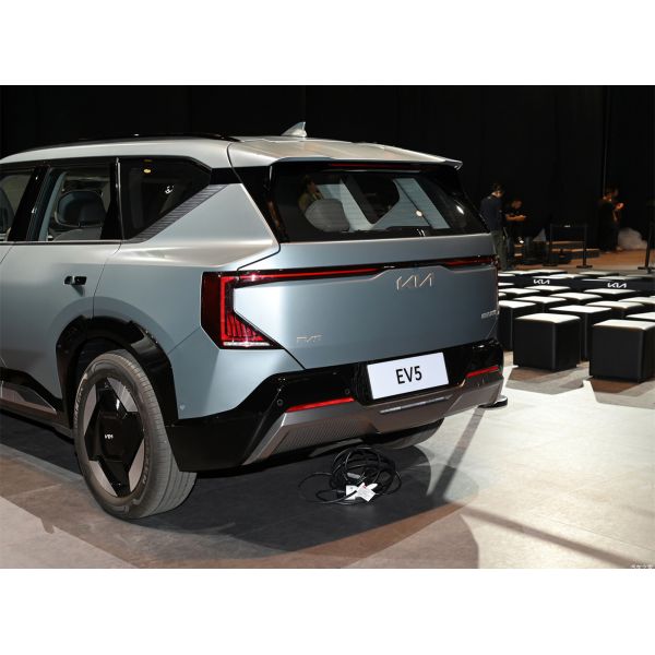 2024 KIA EV5 530 2WD Mini SUV Pure Electro Auto for Adults Single Drive Motor 218 Total Horsepower