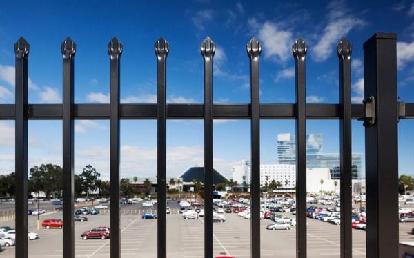 Black powder coated spear top galvanised tubular metal fence