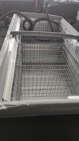 Supermarket glass sliding door chest single temperature island display deep freezer