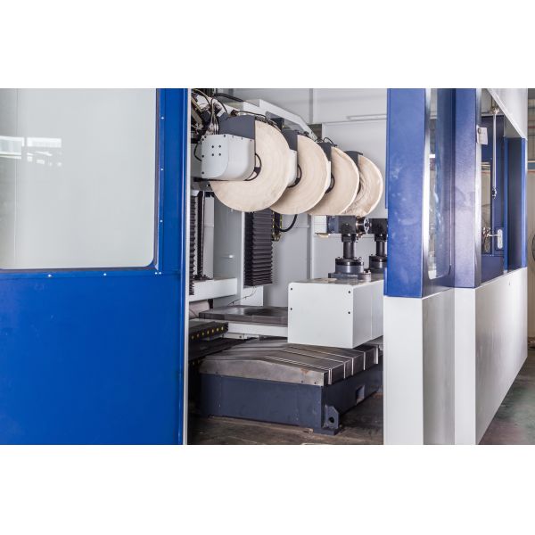 Automatic Metal Polishing Machine 3000*3200*2800mm Dimensions