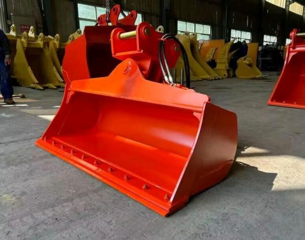 Bouteille de boue à inclinaison personnalisée pour excavatrice Hitachi Kubota
