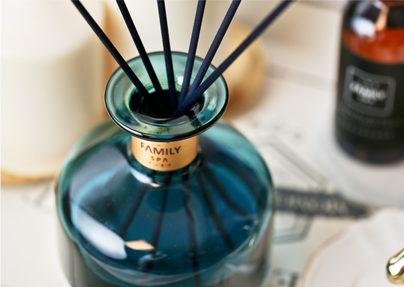 Customized Fragrance Home Reed Diffuser Glass Bottle Wedding Luxury Design