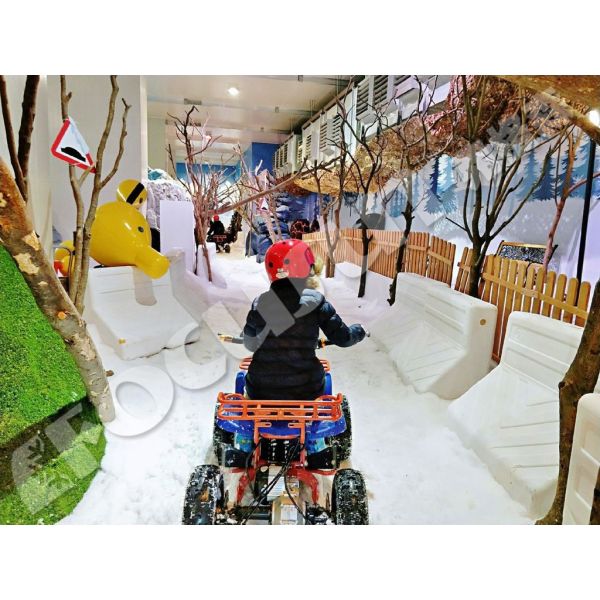 Машина для снежного льда для снежного парка Дубая 380V / 50HZ / 3P Электроснабжение Maquina Hacer Hielo