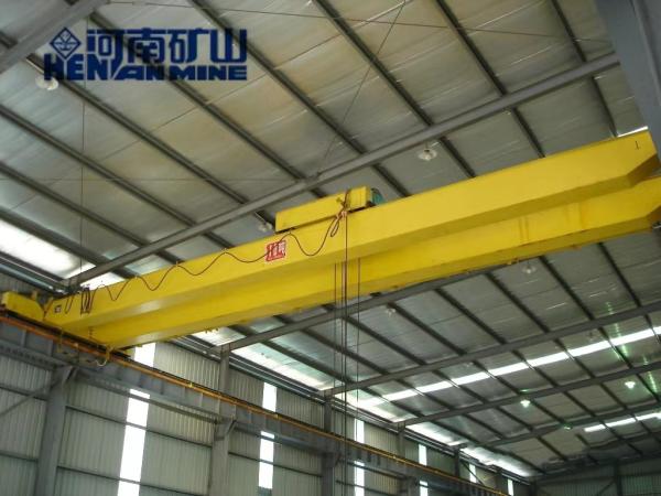 LH Type Double Girder Electric Overhead Traveling Crane 32 T For Hoist Lifting