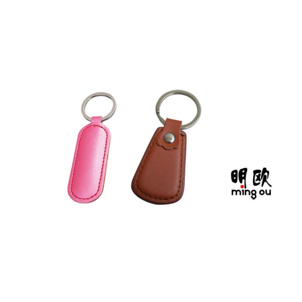 Soft Promotional Leather Keyrings Blank , Pink Monogrammed Leather Key Chain Fob