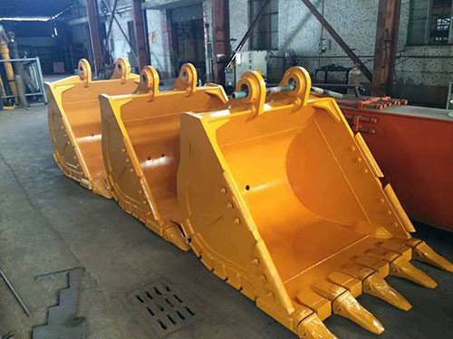 Изготовленное на заказ ведро утеса John Deere для выкапывать трудную почву