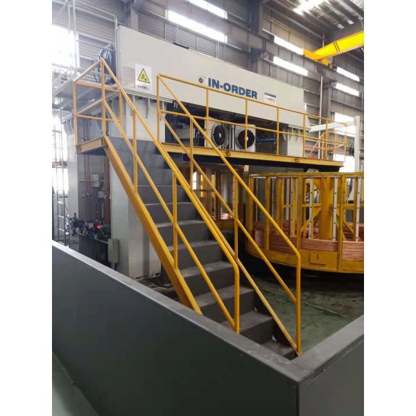 чистая поверхность внутренне калибровала трубки меди мягко обжигая