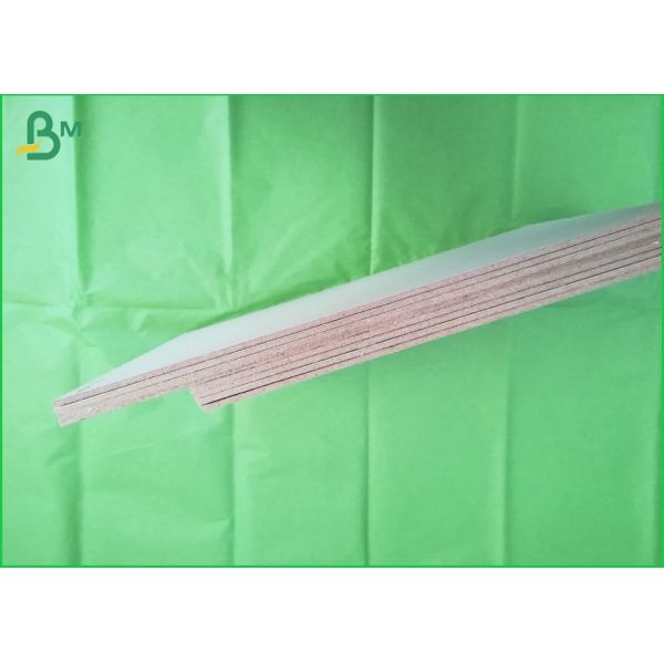 Бумага доски 1300гсм опытной мельницы серая сопротивление воды 750 Гсм