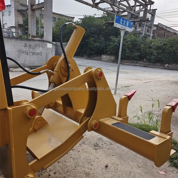 Secondhand Caterpillar 140 Motor Grader with 1200 Working Hours and Cummins Engine