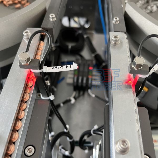 Industria Cuenco de alimentación de escape Pequeñas piezas metálicas Partículas Vibrator de alimentación de tornillo