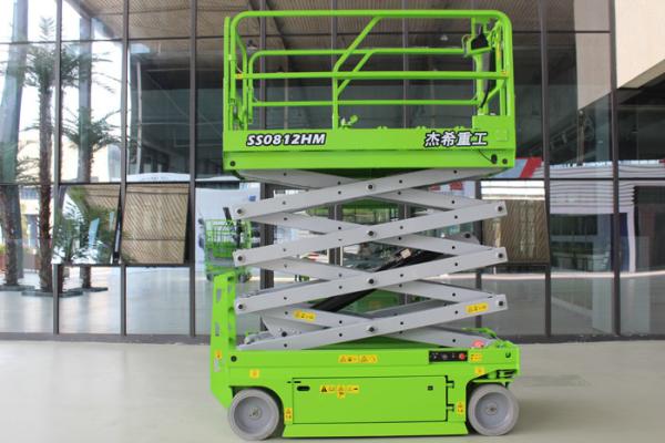 Aerial Equipment Self Propelled Scissor Lift 8m Platform Height For Workshops