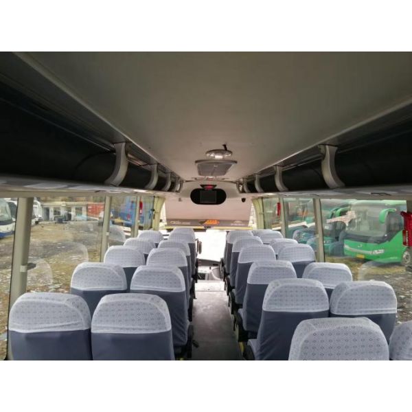 53 Seats Used Yutong Buses 12000x2550x3890mm Euro III Emission Standard