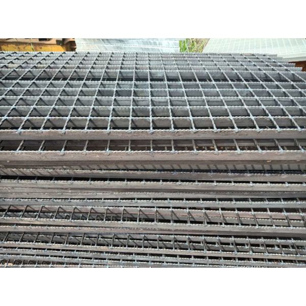 platform steel grating G303/30/100 Serrated Steel Grating