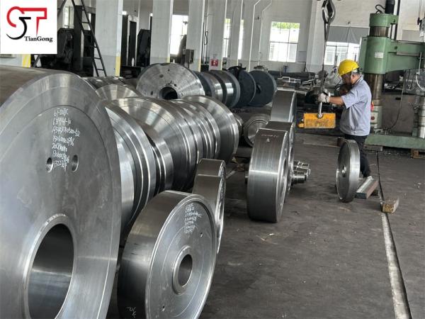 Customized 18CrNiMo7-6 Alloy Steel High Strength Forged Planetary Gear