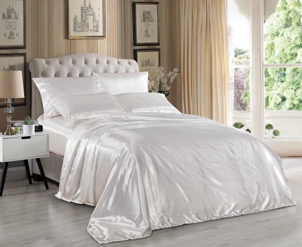 Luxurious Satin Microfiber Bedding Set with Super Soft Feel Modern Style and Breathable Design