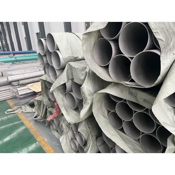 ASTM Hot Rolled 304L 304 Stainless Steel Pipes And Tubes  No.1 Surface For Constructions