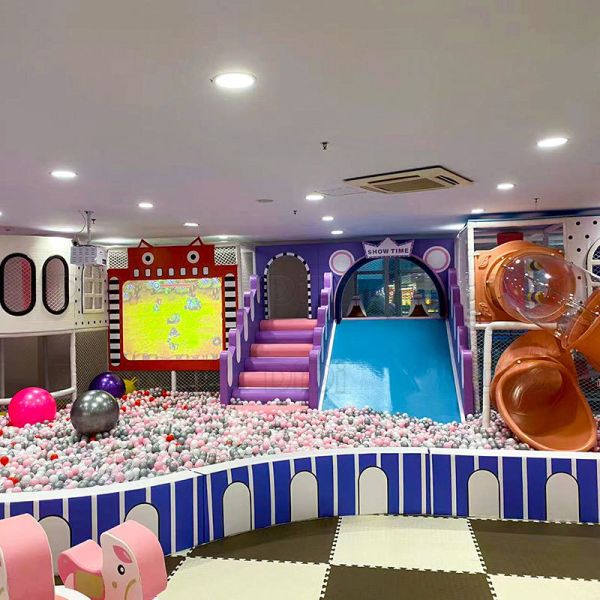 TUV Certified City Theme Indoor Playground Equipment for Commercial Use