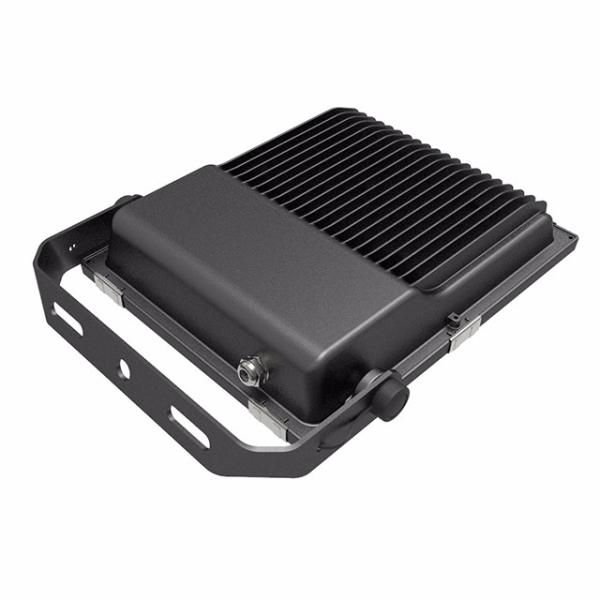 Outdoor led flood light fixture 50W for landscape for 3 years warranty.