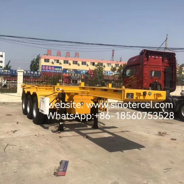 3 Axles Skeletal Type Container Semi Trailer Yellow Excellent Load Bearing Capacity Transport container