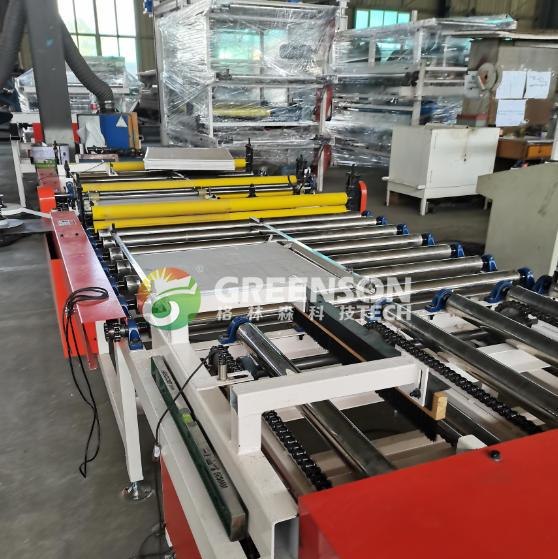 máquinas laminadoras para laminar películas de pvc en placas de yeso