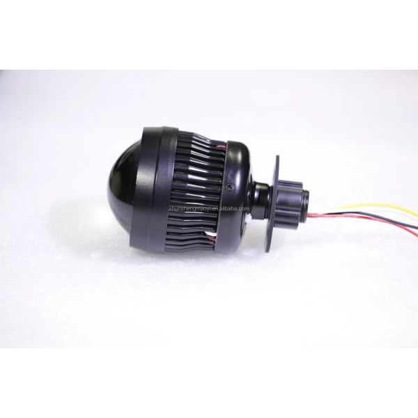 110*68*68mm Luz de nevoeiro para ônibus Lâmpada de caminhão Acessório essencial para ônibus turísticos