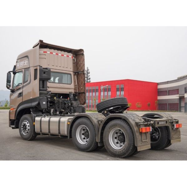 6x4 CNG Semi Truck 470HP Euro 5 Emssioni Level 90km/h