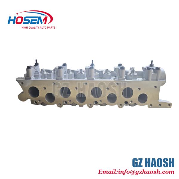 PARTES DE MOTOR DE AUTO para Mitsubishi 4D56U Cabeza de cilindro completa