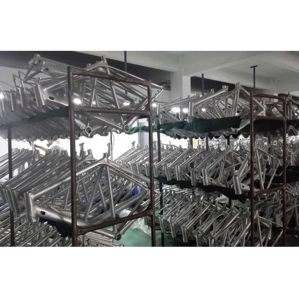 140 Mm Wheel Travel Trail Bike Frame , 27.5 Full Suspension Frame Disc Brake