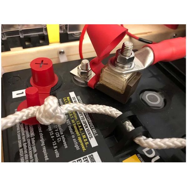 Ignition Protected Marine Rated Battery Terminal Fuse 58VDC Maximum IP66 Waterproof 30A-300A Loads