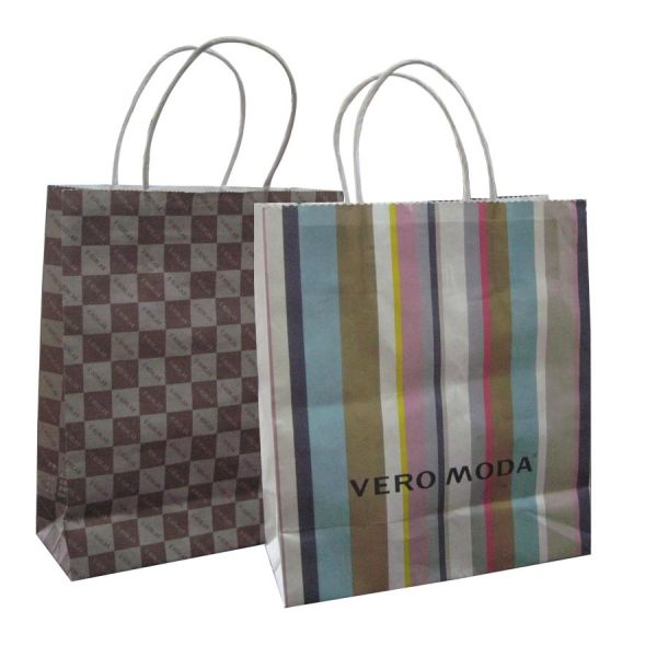 Customized fashion kraft paper shopping gift bag with paper twisted handle