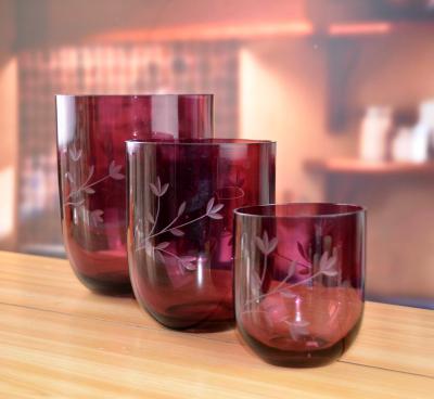 Personalize a cor U dão forma ao vaso de vidro decorativo do corte da mão