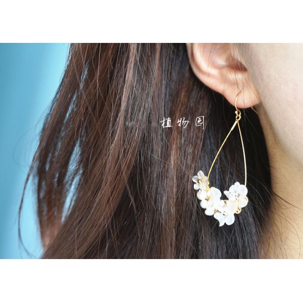 Ballet Lady Germany Resin Flowers Rhinestone Pearl Silver NCovered with 14K Gold Stud Earring