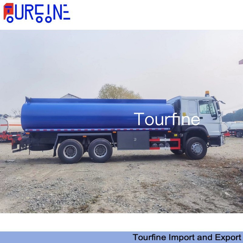SINOTRUK HOWO 25000L Fuel Tank Truck With Fuel Dispenser 6X4 Diesel Oil Transport Tanker Truck For Sale