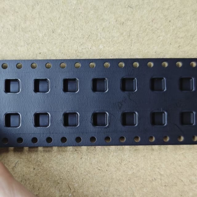 16–24mm Black ESD PS Embossed Carrier Tape, Custom Pocket for SMT SMD Automated Component Feeding